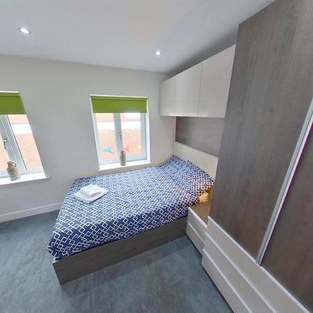New House - Magnificent Studios In Coventry City Centre, Free Parking, By Covstays Ngoại thất bức ảnh